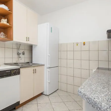 Alluring In Labin With Garden Apartamento *